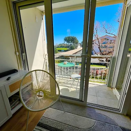 T2 Lumineux Apartment *